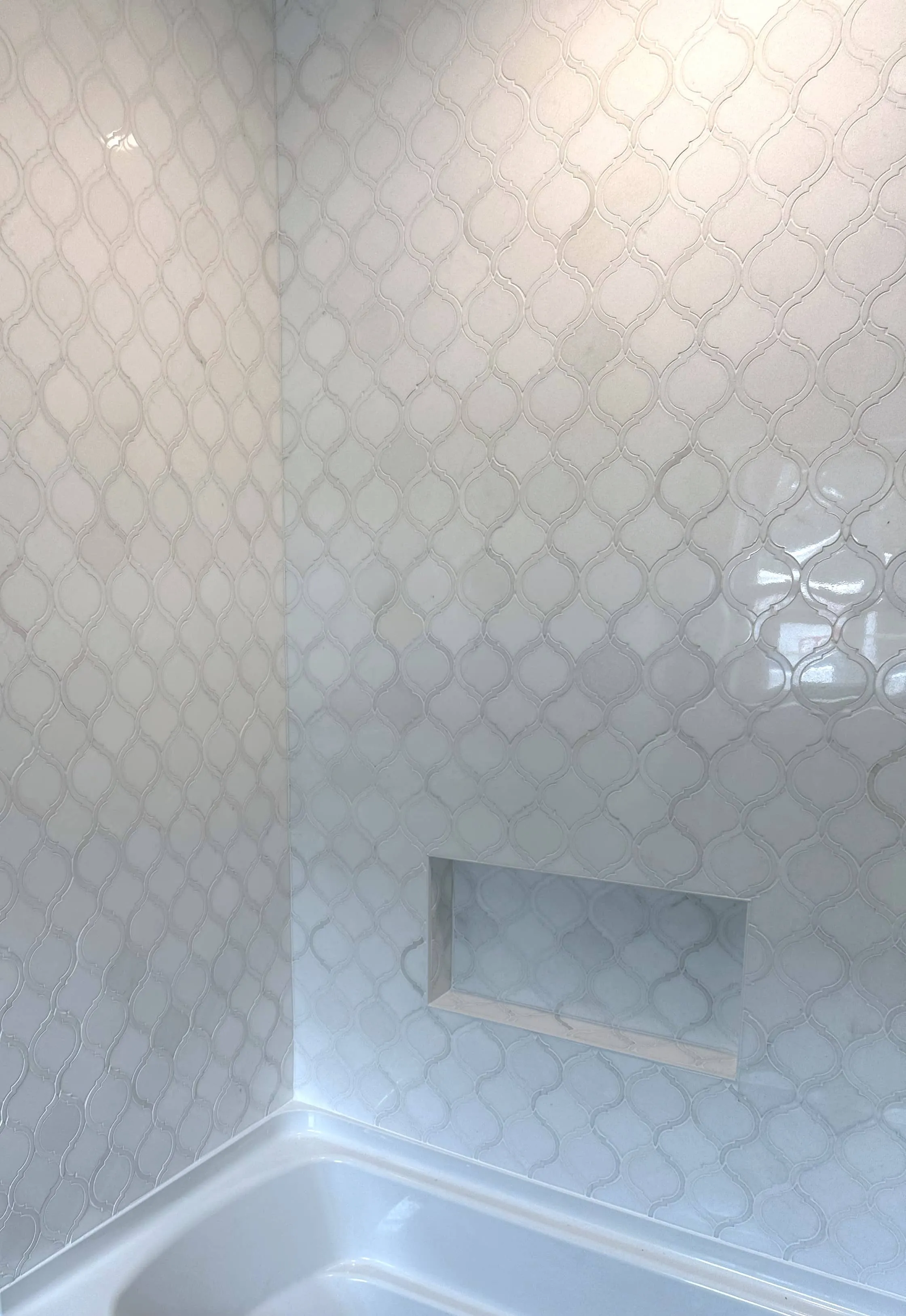 BRIANS-FLOORING-ANTHOLOGY-PANACHE-VINTAGE-PALACE-MOSAIC-MARBLE-TUB-SURROUND Tile | Brian's Flooring & Design