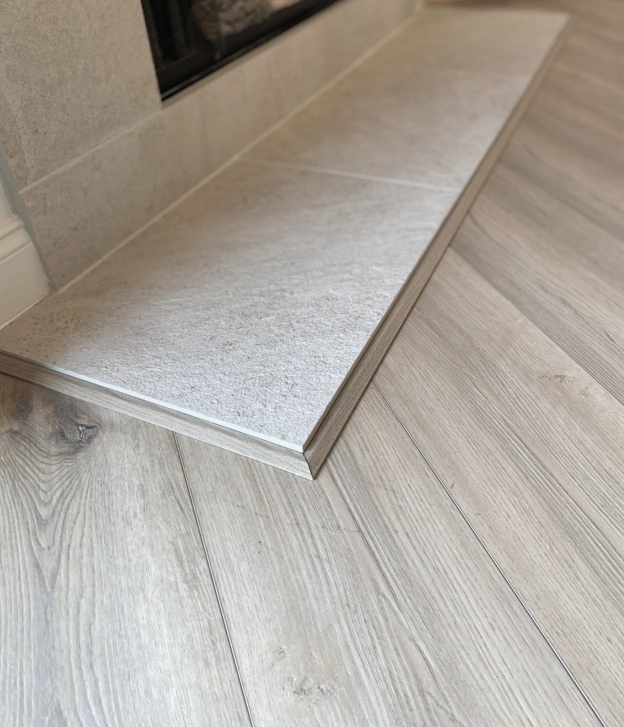 Fireplace molding and floor