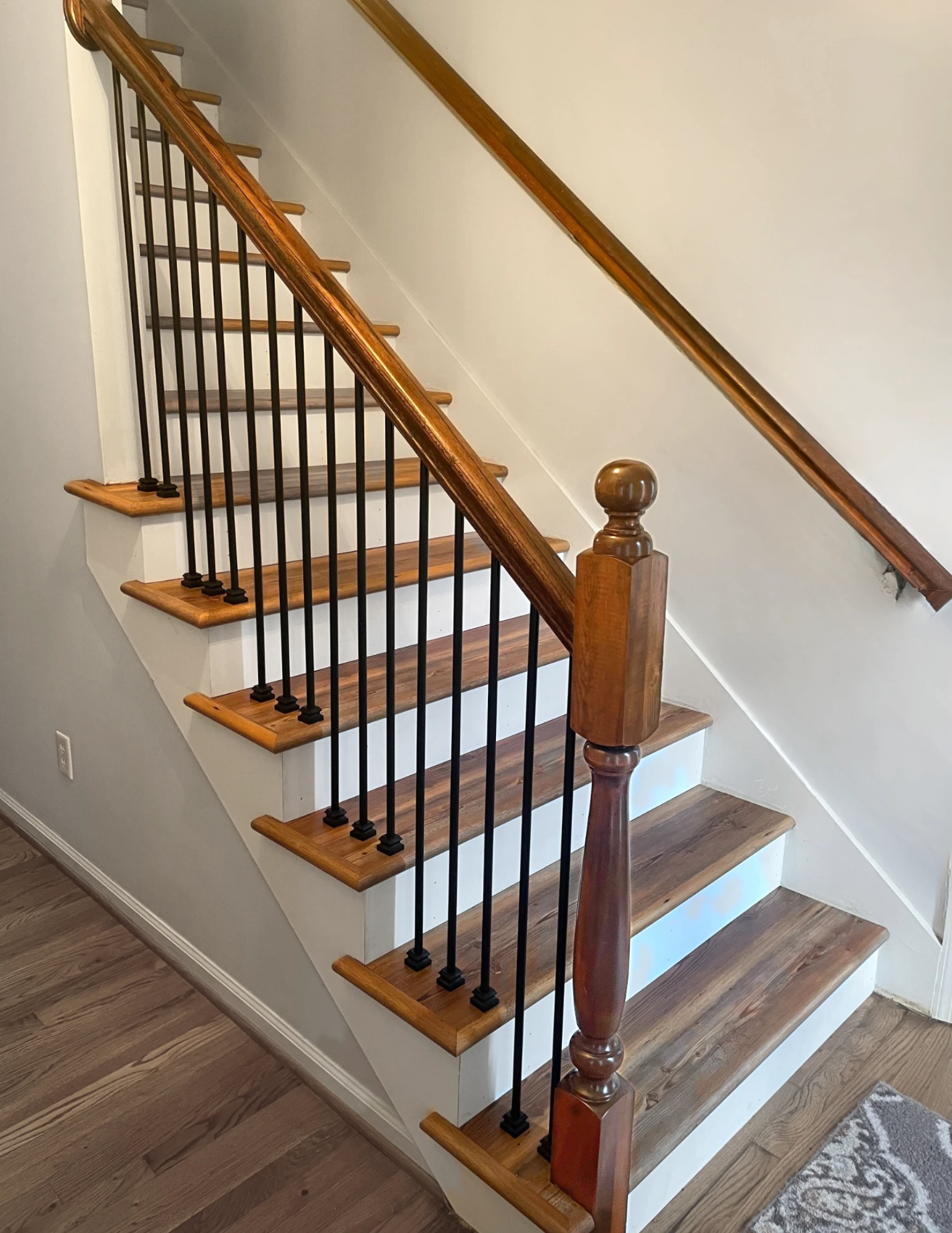 Stairs hardwood and iron