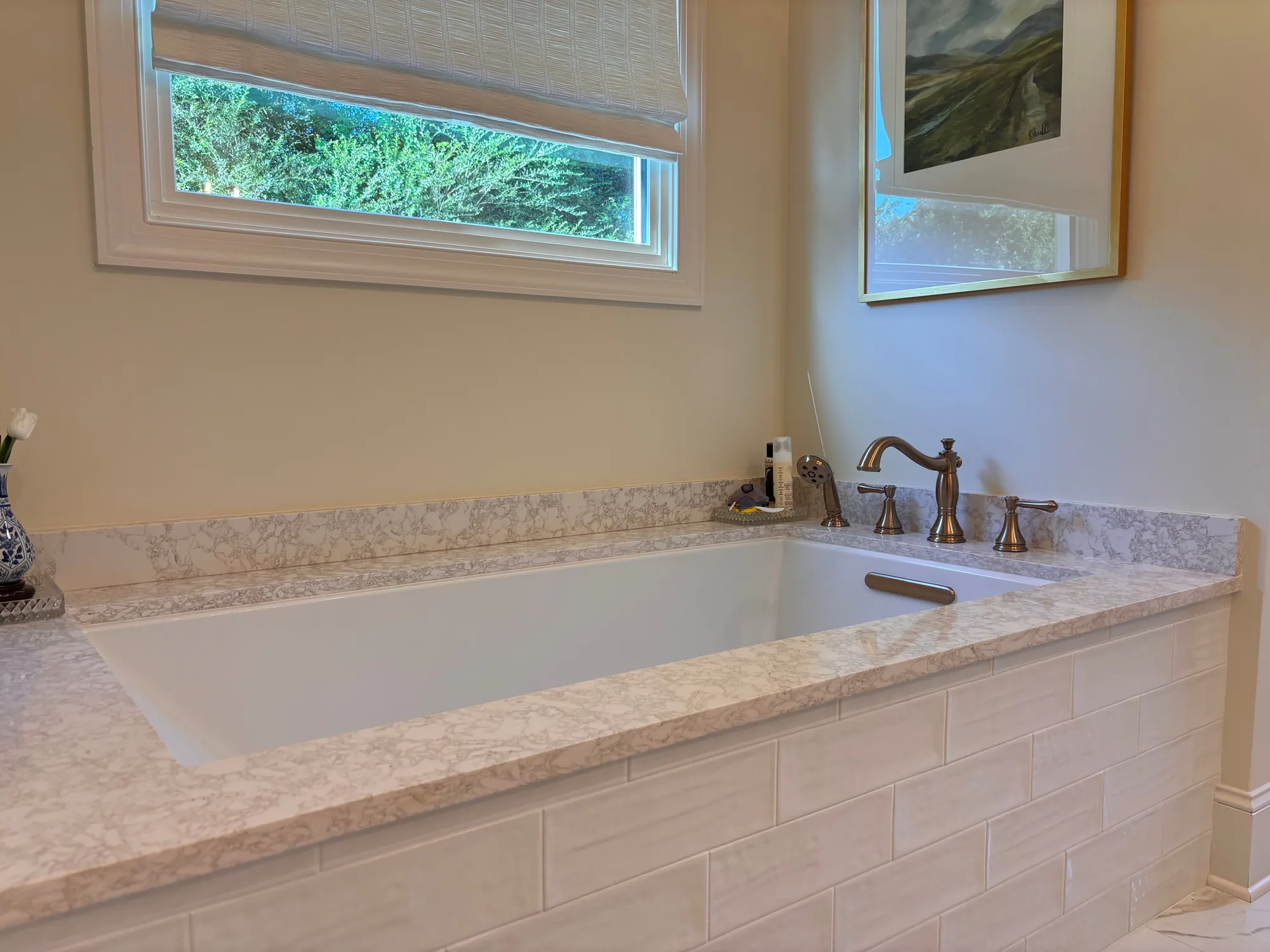 opt_carr master bath rub surround 2
