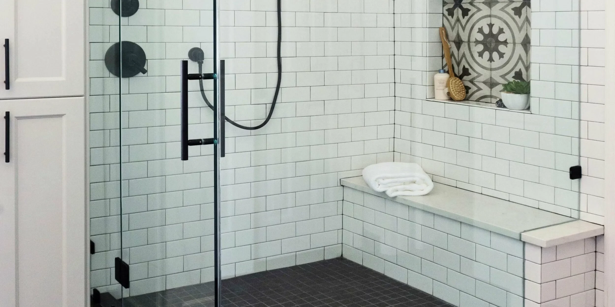 Bath shower | Brian's Flooring & Design